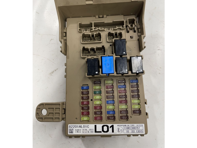 Pojistková skříňka 82201AL01C Subaru Outback (BS) 2015