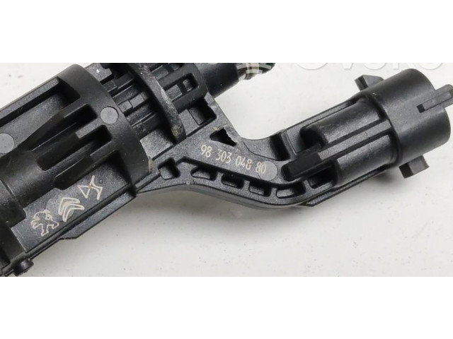 Форсунка 9830304880    Peugeot 208   