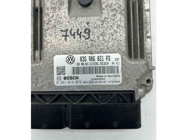 Řídící jednotka 03G906021PD   Volkswagen Caddy 2008