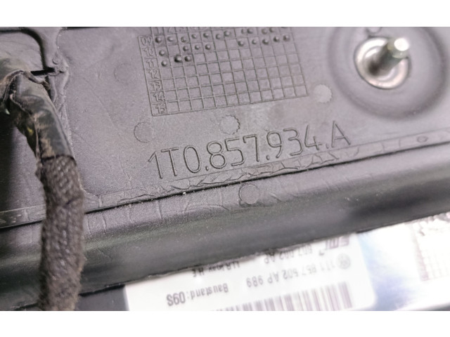 Зеркало электрическое        Volkswagen Touran II  2010 - 2016 года   