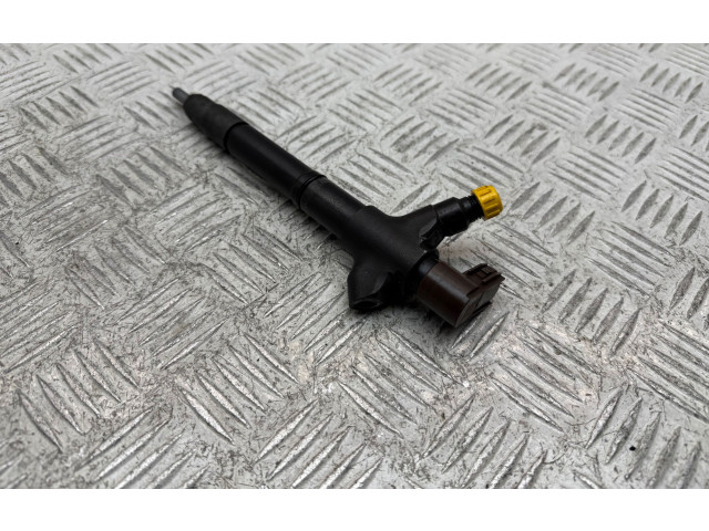 Vstřikovač 2367029115, 2367029116 Toyota Avensis T270 1ADFTV