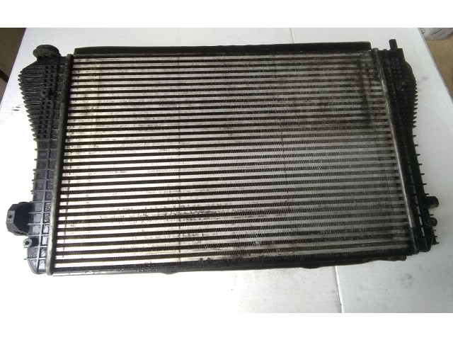 Интеркулер  1K0145803   Audi A3 S3 8P 2.0