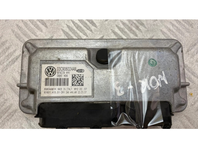 Řídící jednotka 03C906024AM Volkswagen Caddy 2008