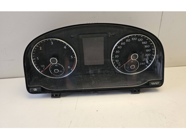 Přístrojová deska  Volkswagen Caddy 2012 2K0920865A, 1119017327  