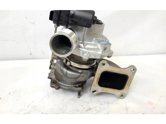 Турбина Нагнетатель Maserati Levante 670053882