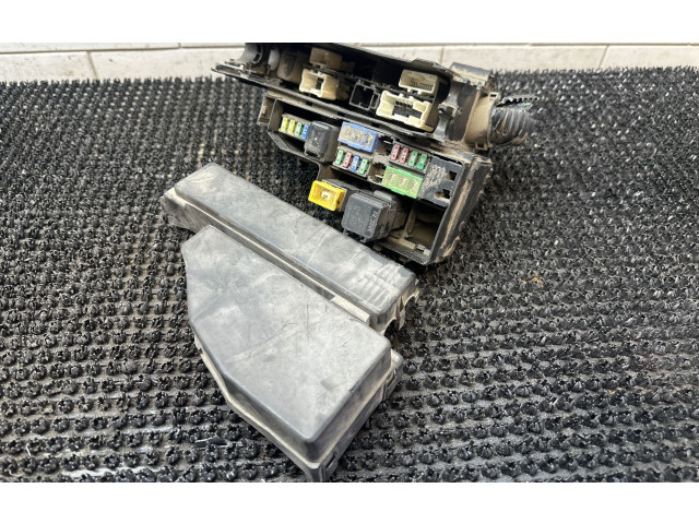   Pojistková skříňka    Infiniti QX60 L50 2014