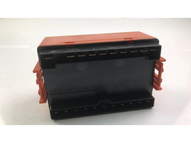 Блок управления MN141184 Mitsubishi Lancer