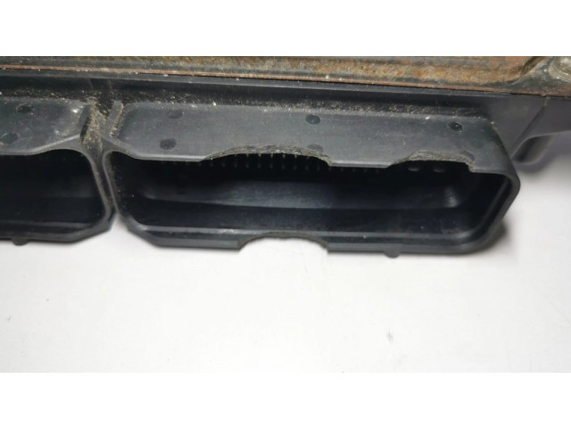 Řídící jednotka MB275800 Nissan Navara D40 2007