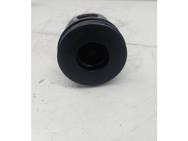 Píst 095038, 034150907 Seat Leon (1P)