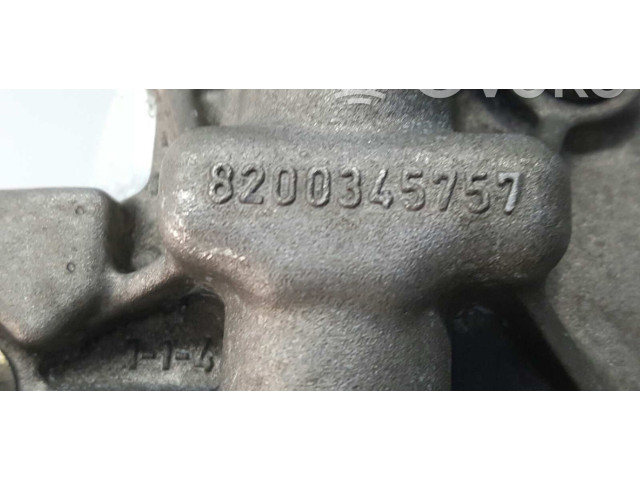 Масляный насос  M9R832 8200345633, 8200346592  Renault Koleos I 