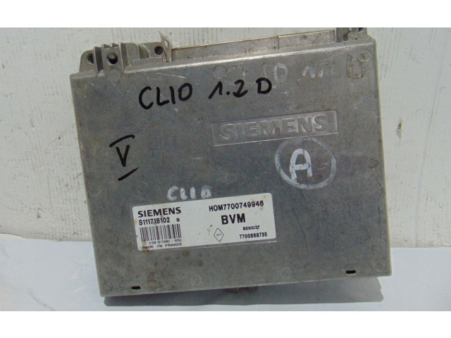 Блок управления двигателя 7700868735   Renault Clio I