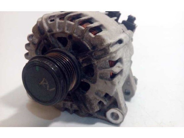 Генератор 30659390, 36012505 Volvo V40