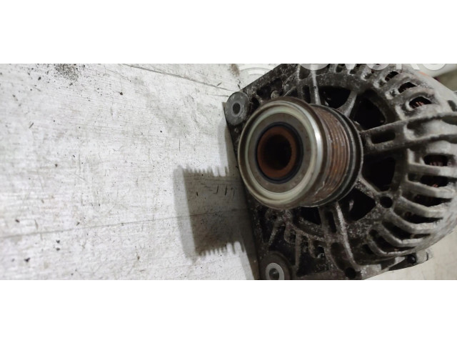 Генератор 8200667608E Dacia Duster