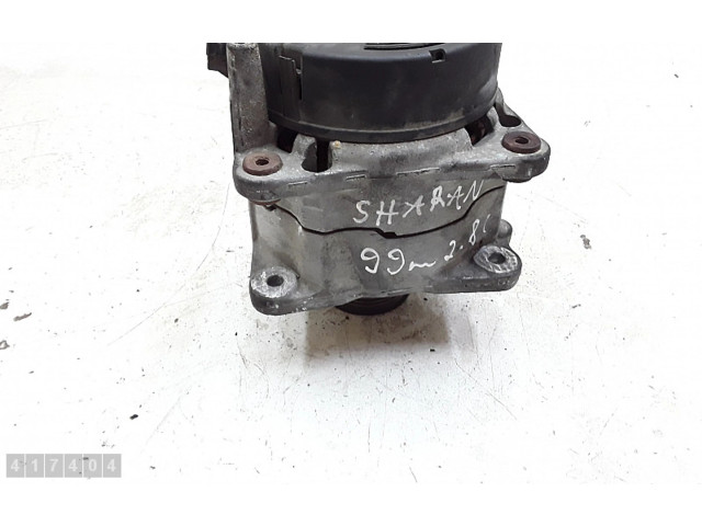 Генератор 021903025c Volkswagen Sharan