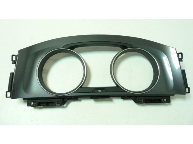 Отделка приборного щитка