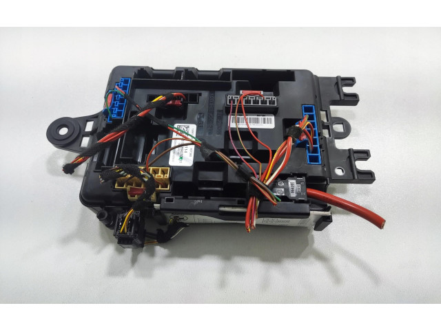 Pojistková skříňka 9389070 BMW 1 F20 F21 2015