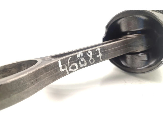  Поршень с шатуном 276DT 276DT  Land Rover Discovery 3 - LR3  