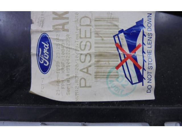 Блок предохранителей 2R8T14A003EB Jaguar S-Type