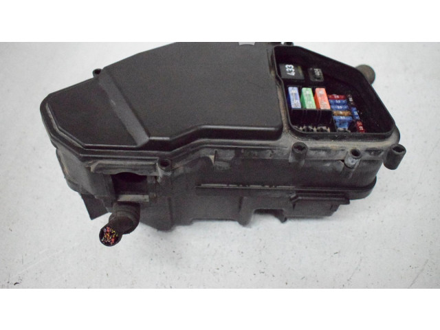 Pojistková skříňka Porsche Cayenne (9PA) 2006