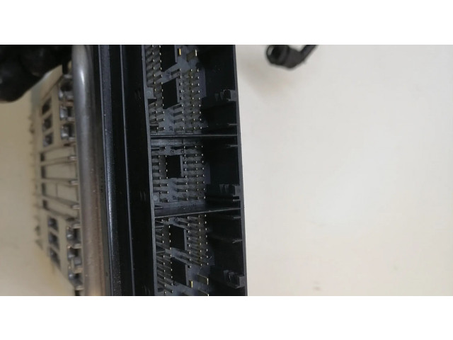 Řídící jednotka 7609670 BMW 7 F01 F02 F03 F04 2010