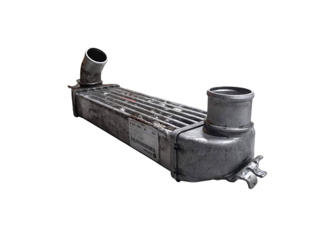 Интеркулер  13127137, 395294952   Opel Meriva A 