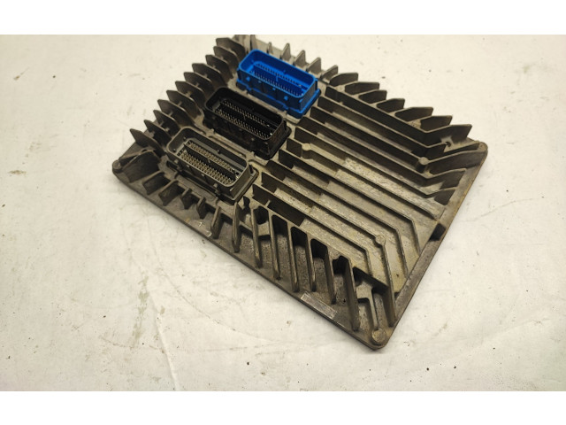 Блок управления двигателя 12653998, 12644446 Chevrolet Camaro