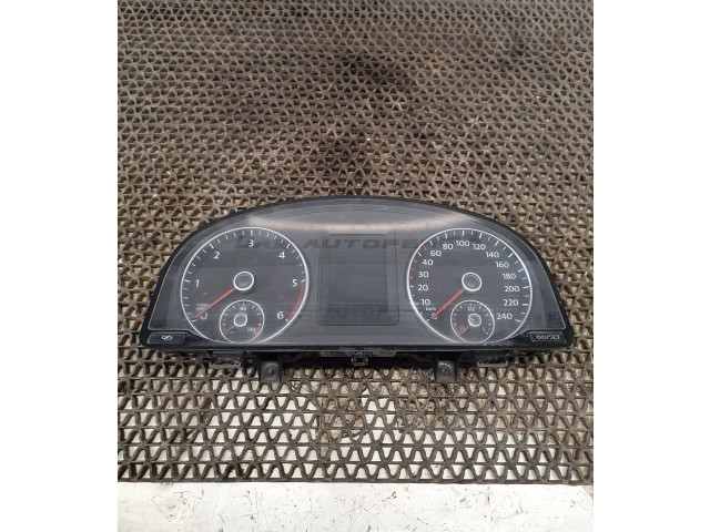 Панель приборов 1T0920871D, 1119012212   Volkswagen Touran II       