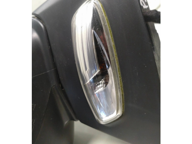 Зеркало электрическое        Peugeot 5008   -  года   