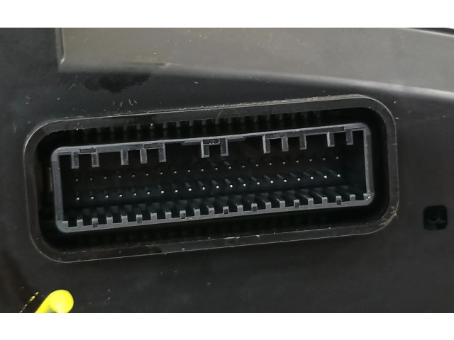 Přístrojová deska Hyundai i30 2017 94004A6060