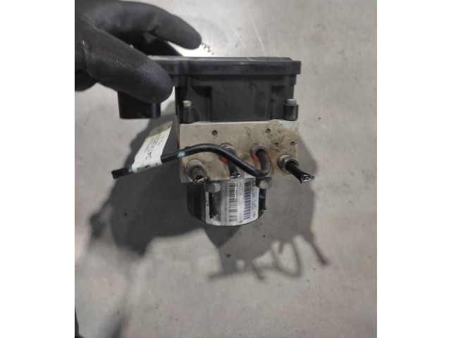 Блок АБС P68217512AA, 28526612023   Fiat  Freemont   -  года