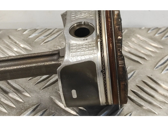  Поршень H4M738   Dacia Dokker  