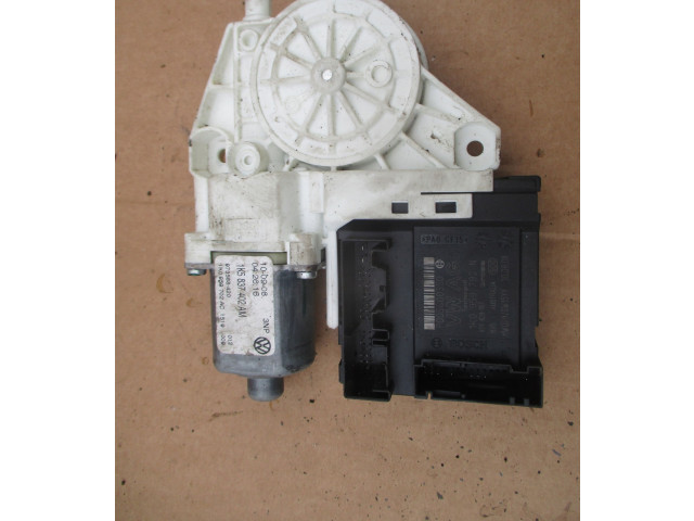 Передний двигатель механизма для подъема окон