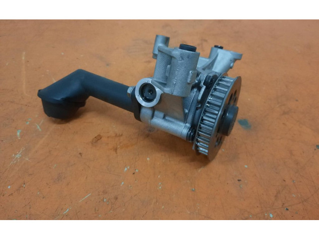 Масляный насос   03L115105, 03L115105  Skoda Fabia Mk2 (5J) 