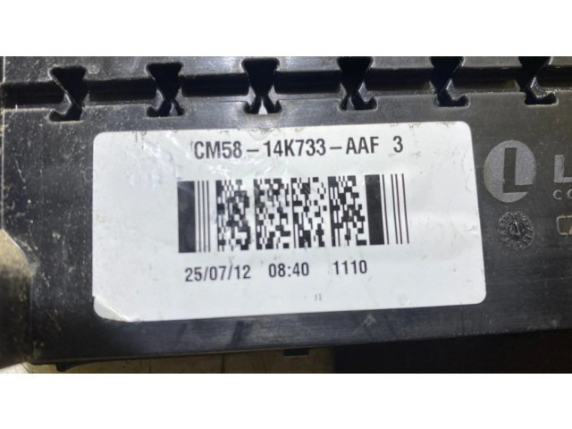 Блок предохранителей CM5T14K733AA   Ford Focus    