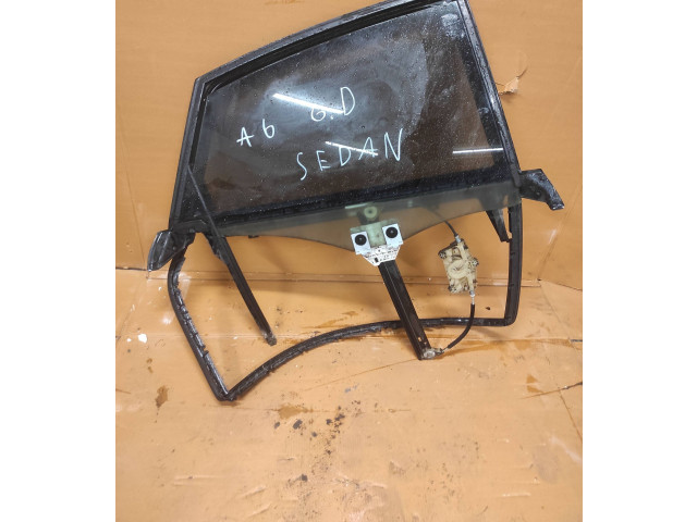 Передняя рамка дверного стекла Audi A6 S6 C6 4F