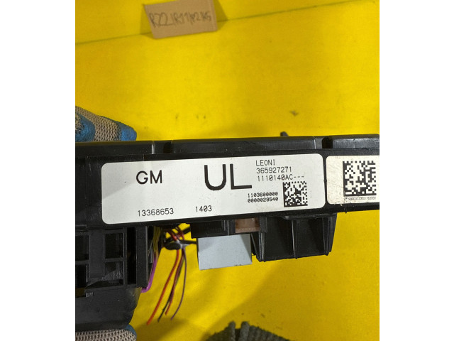 Pojistková skříňka 13368653, 162KM Opel Zafira C 2013