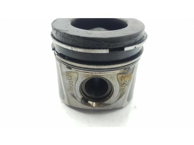  Поршень с шатуном  0628W2  Citroen C1 для бензинового двигателя 1.0