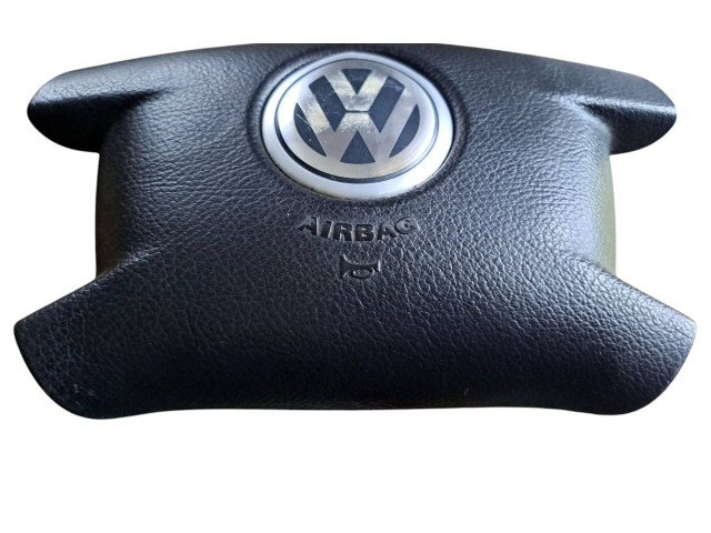 Подушка безопасности водителя 2K0880201B   Volkswagen Caddy