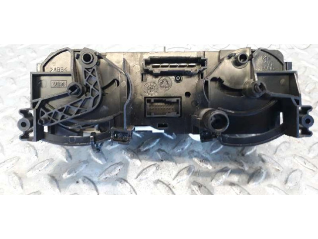 Модуль блока управления кондиционером 7820A256 Mitsubishi Colt