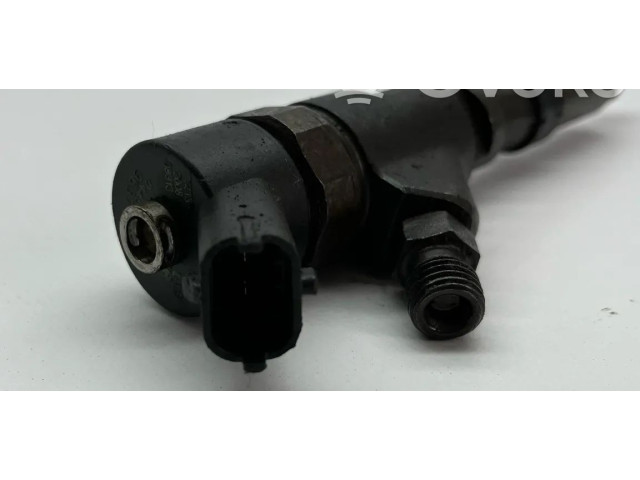 Форсунка 0445110, 044    Peugeot 406   