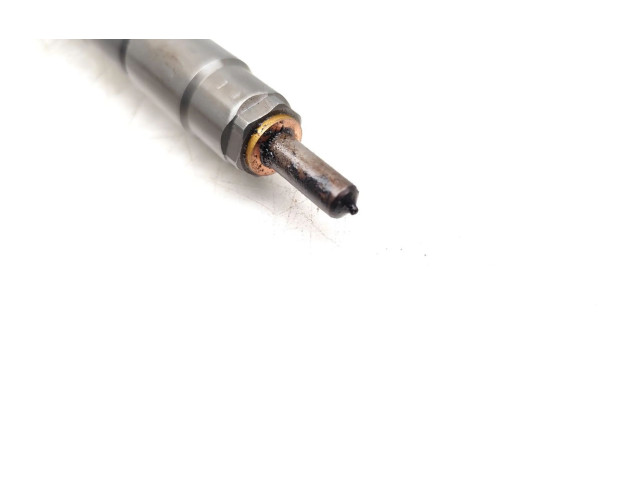 Vstřikovač 04L130277BD, 28565336 Skoda Octavia Mk3 (5E) CXXB