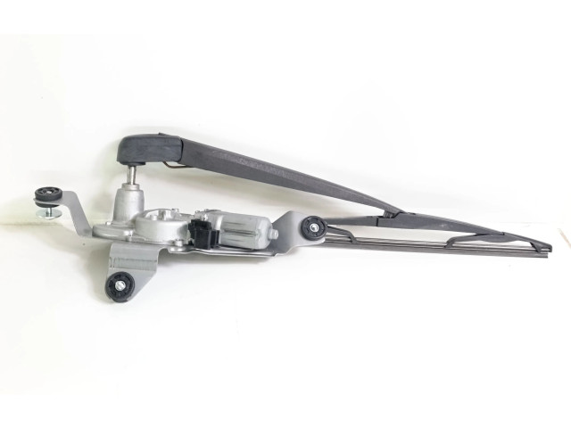 Моторчик заднего дворника 8496000830, BHS267450 Mazda 3 II