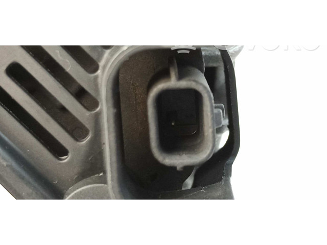 Генератор    Renault Clio IV      