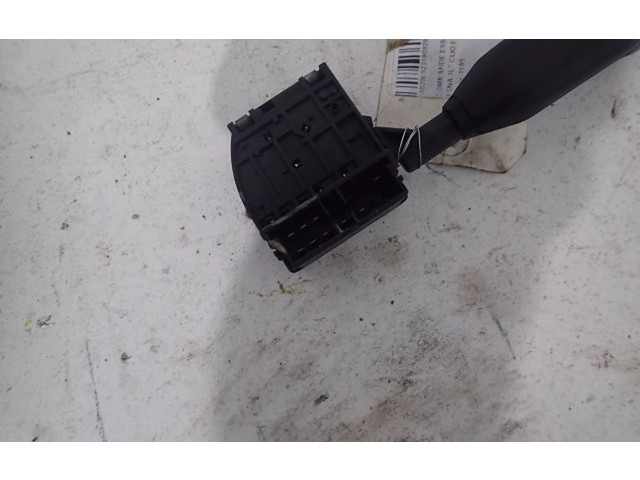 Ручка стеклоочистителей Renault Clio I