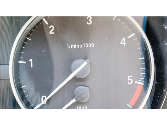 Přístrojová deska  BMW X1 E84 2014 10454219, 9316128  