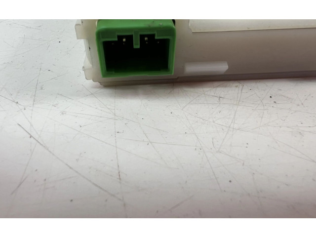 Блок управления 30765482   Volvo V70