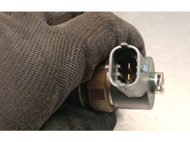 Форсунка 338002A400, 0445110256BOSCH    Hyundai Getz  D4FA 