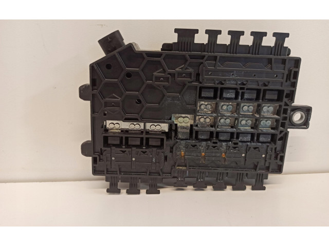 Pojistková skříňka A2055402750 Mercedes-Benz C W205 2018