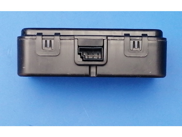 Antenos valdymo blokas