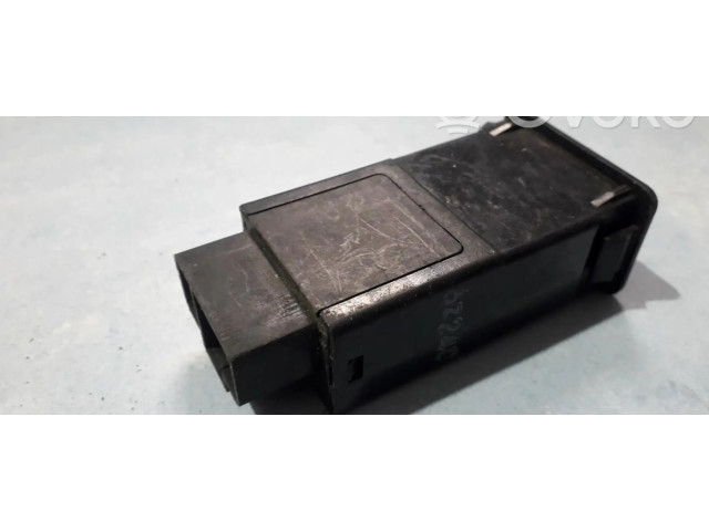 Переключатель дворников 6Z240   Honda HR-V